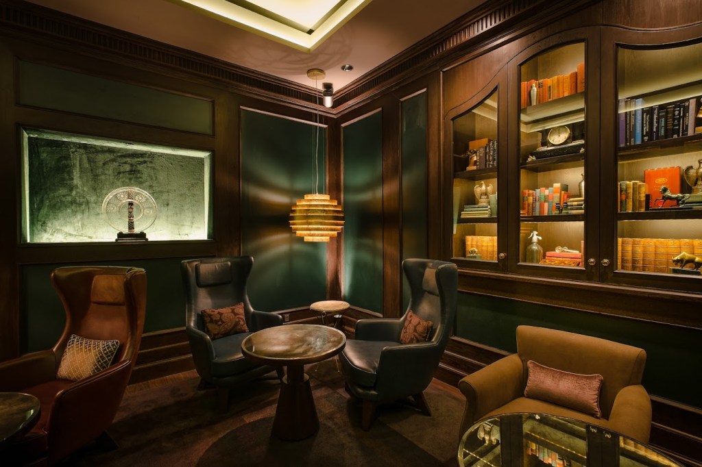 13 Best Cocktail Bars in&nbsp;Singapore